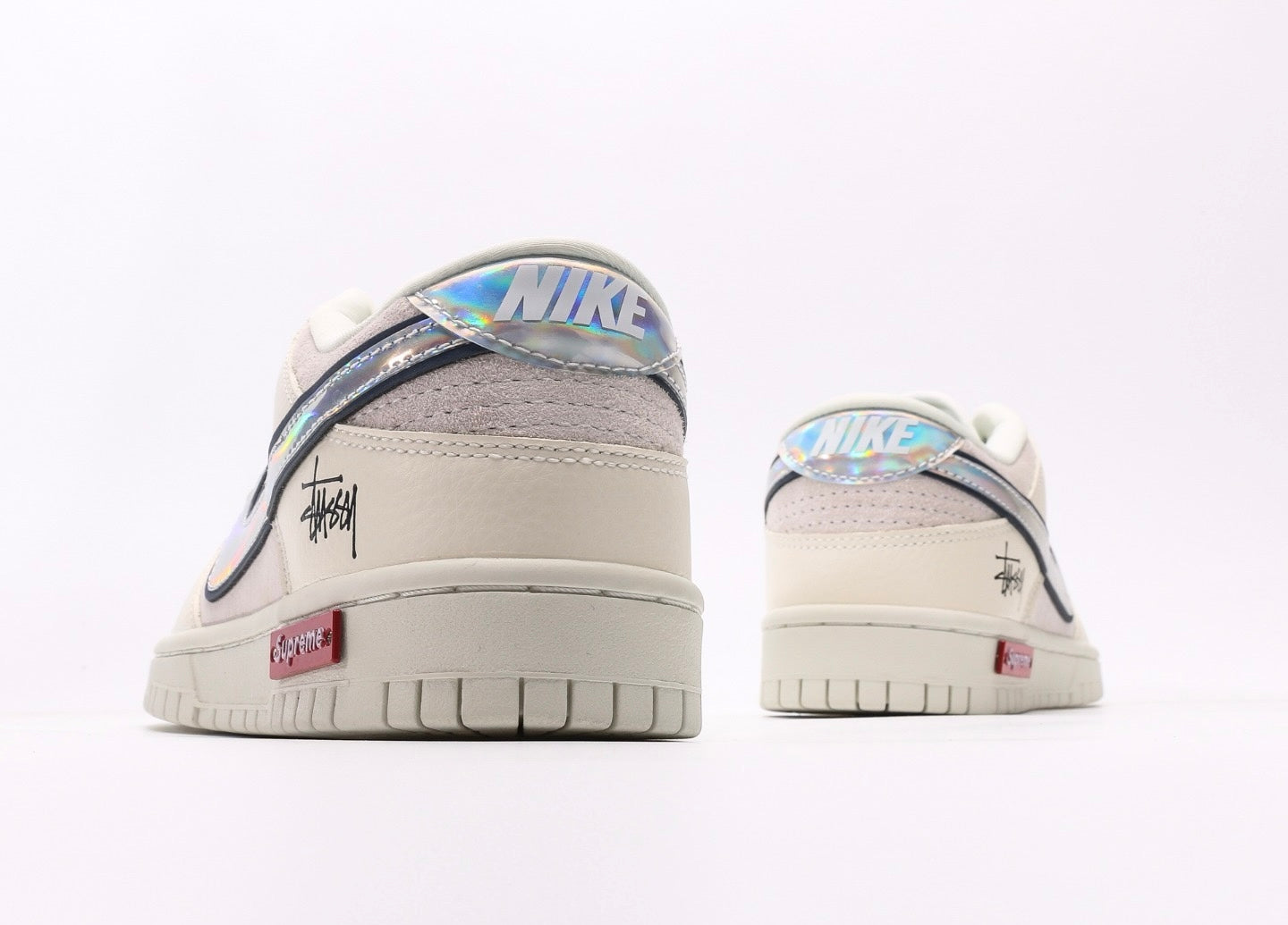 Nike Dunk Low Supreme x Stussy