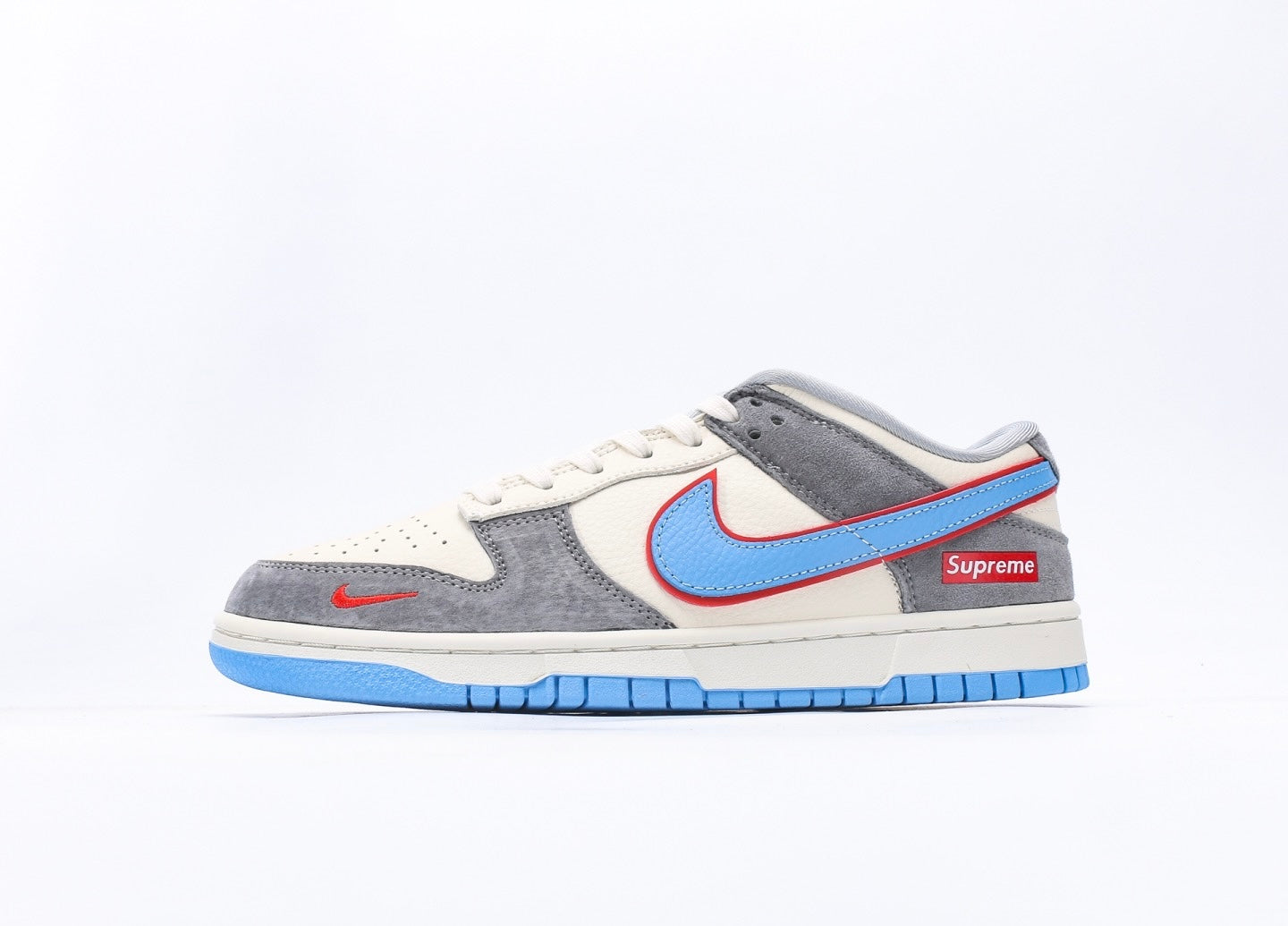 Nike Dunk Low x Supreme Blue Swoosh