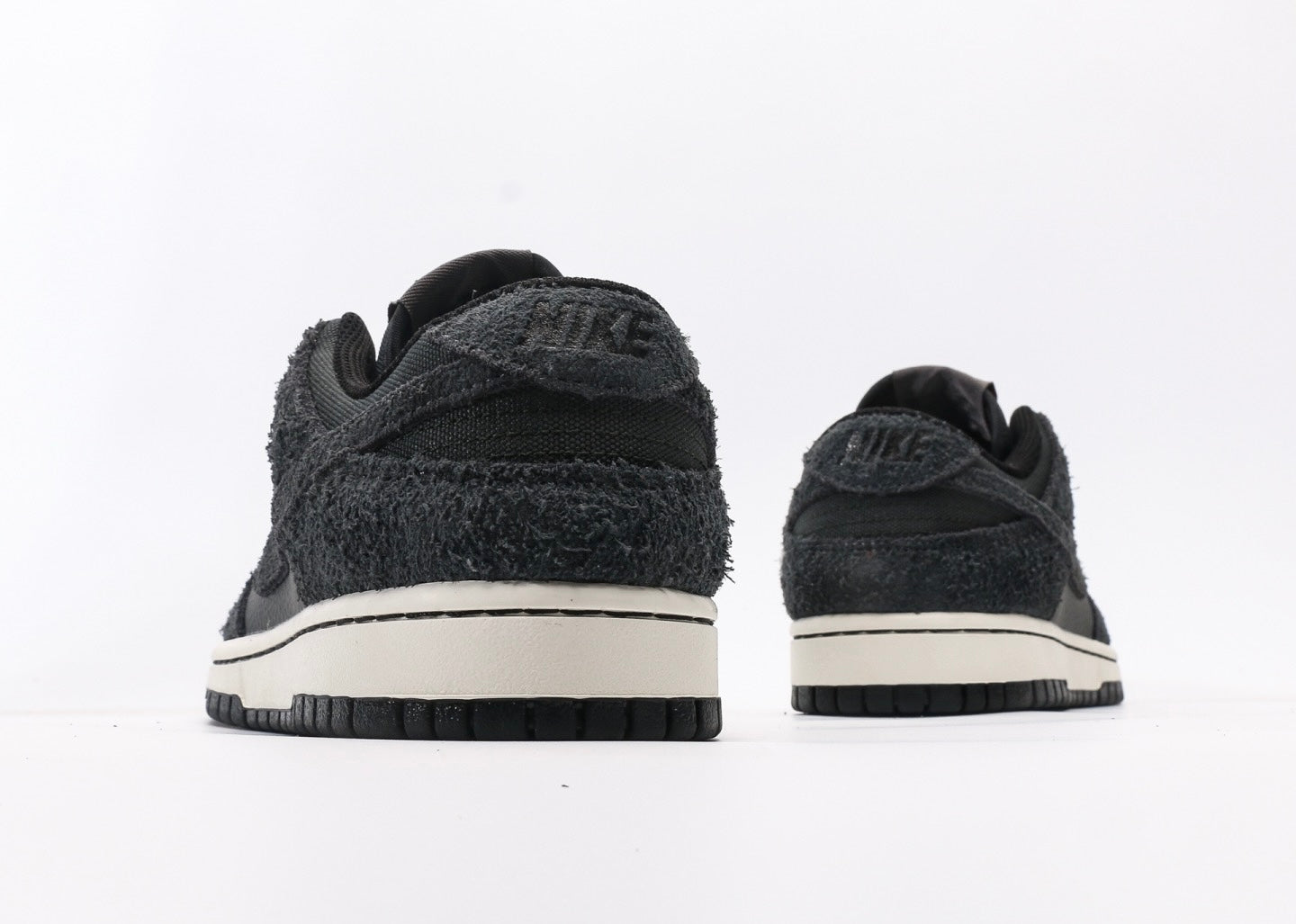 Nike Dunk Low Total Black