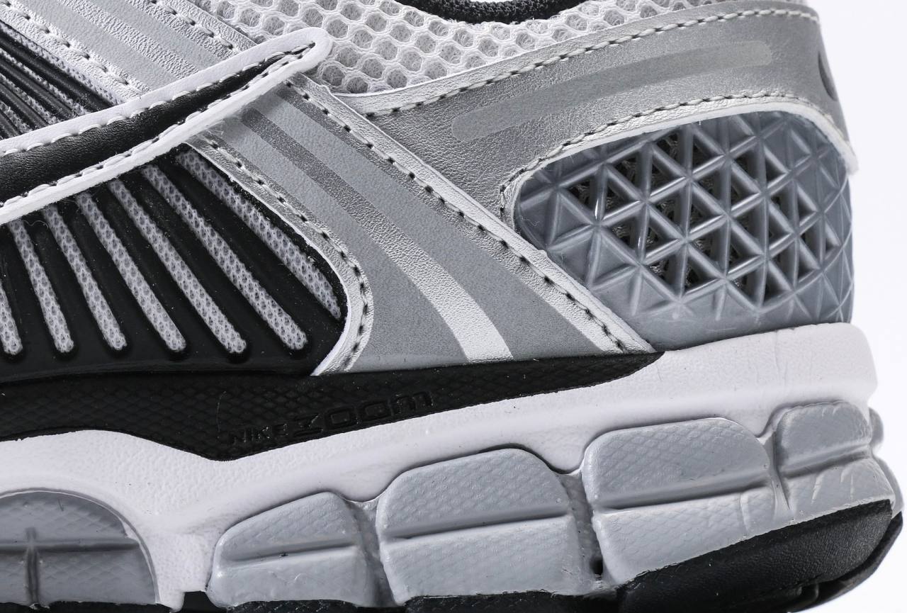 Nike Zoom Vomero 5