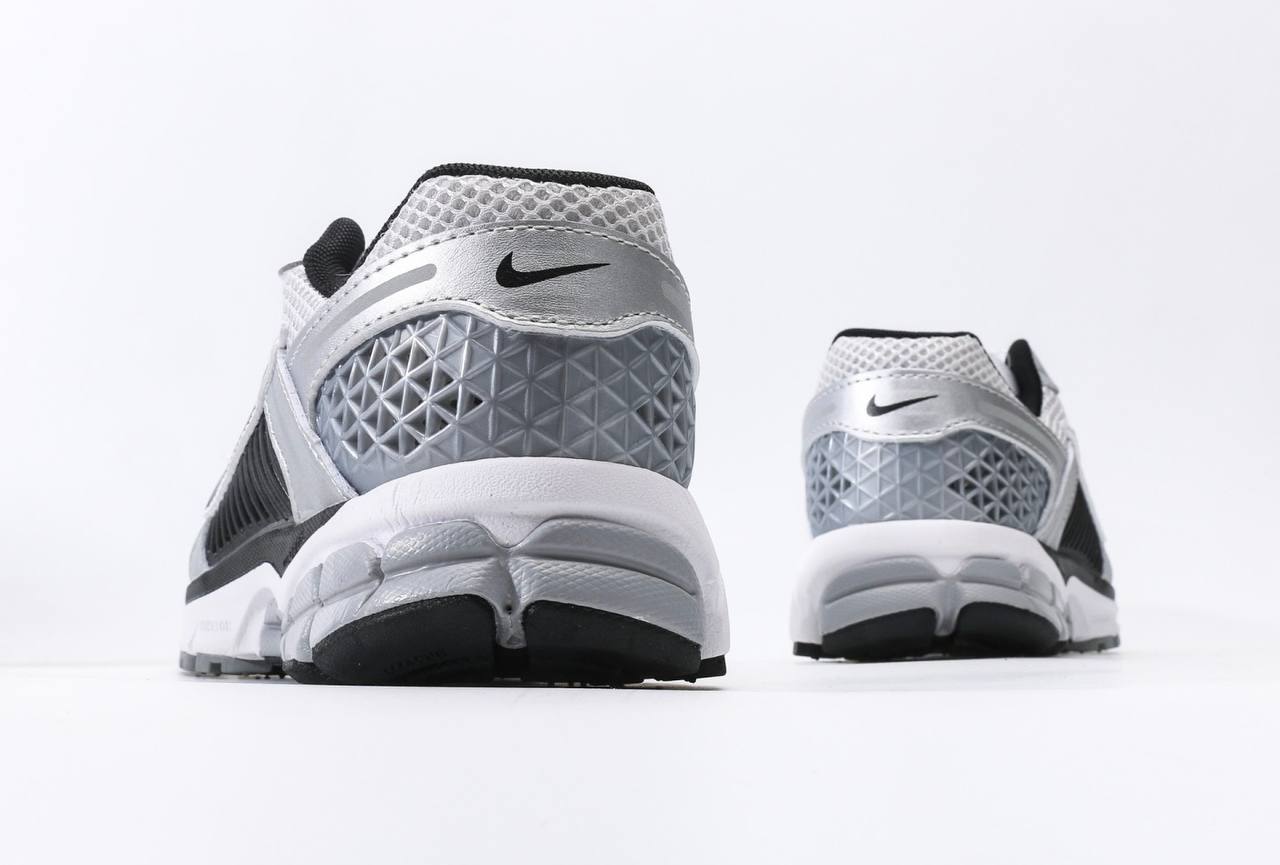 Nike Zoom Vomero 5