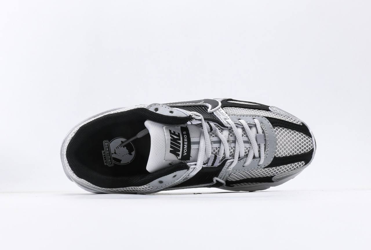 Nike Zoom Vomero 5