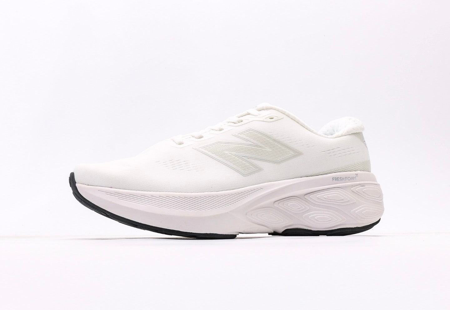 New Balance W880