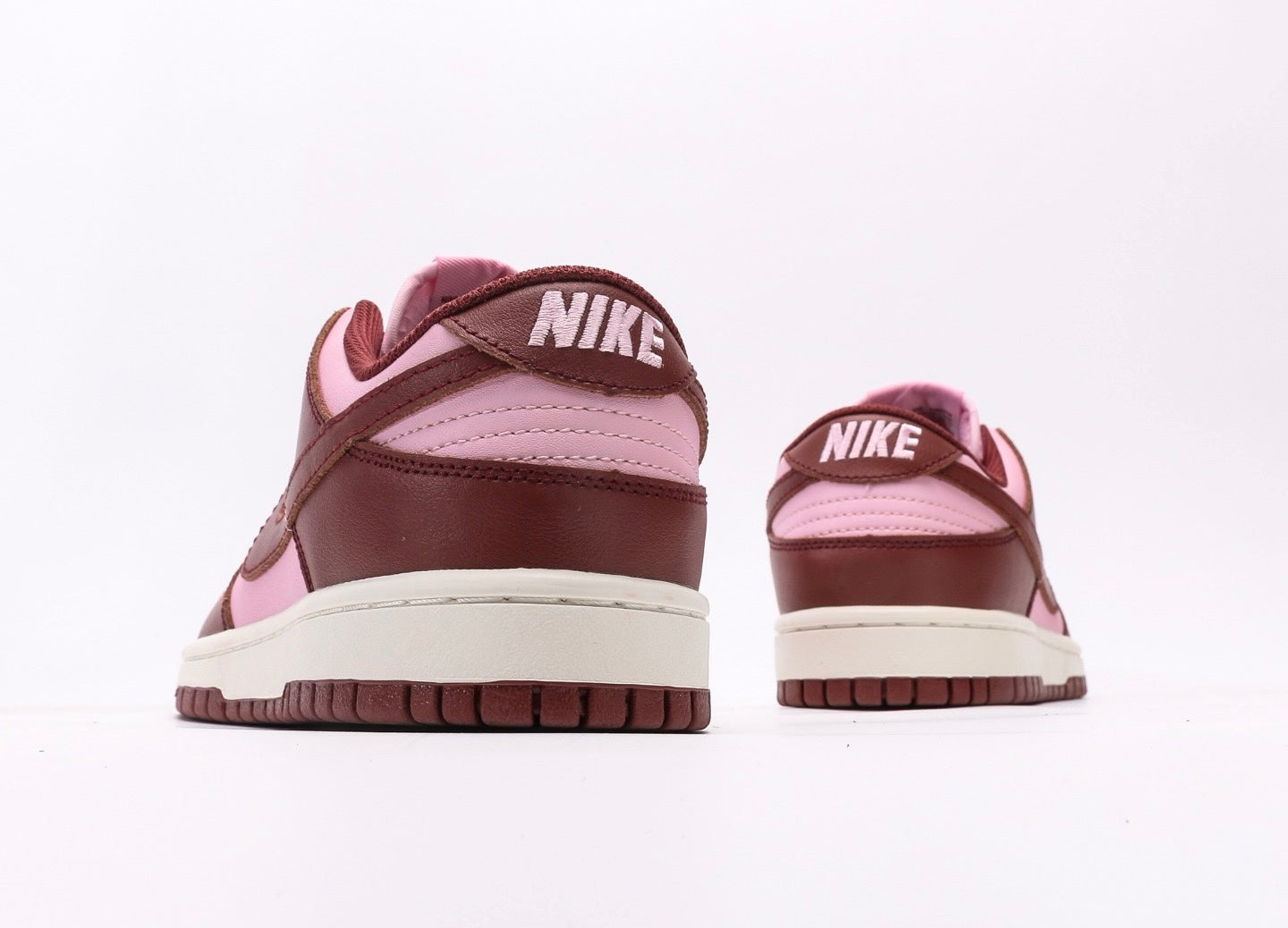 Nike Dunk Low Neapolitan Brown Pink