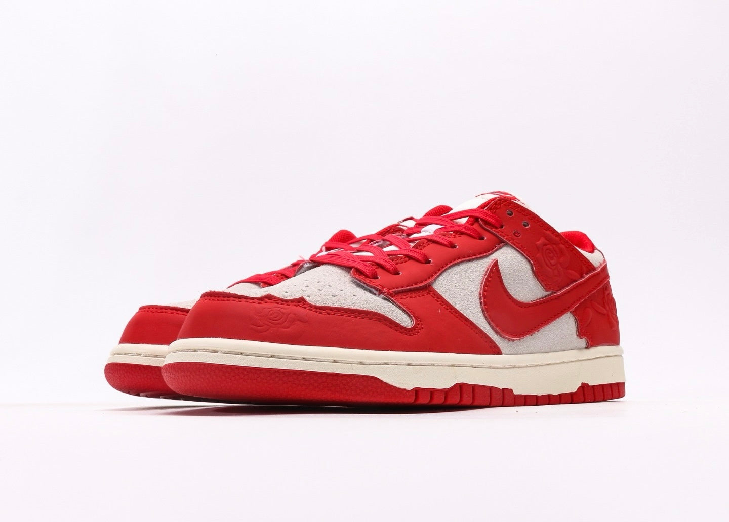 Nike Dunk Low Ruby Red Rose