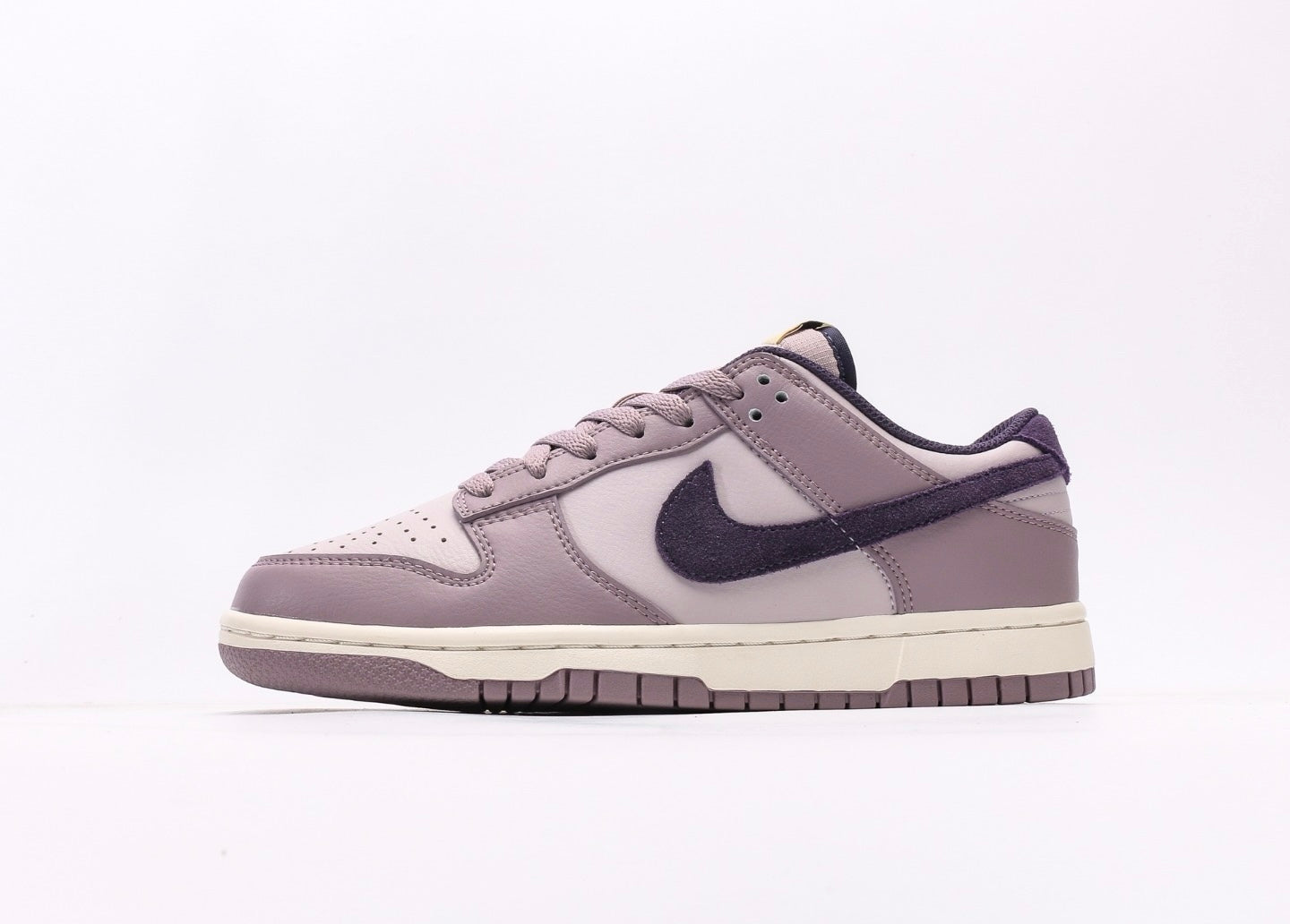 Nike Dunk Low Purple