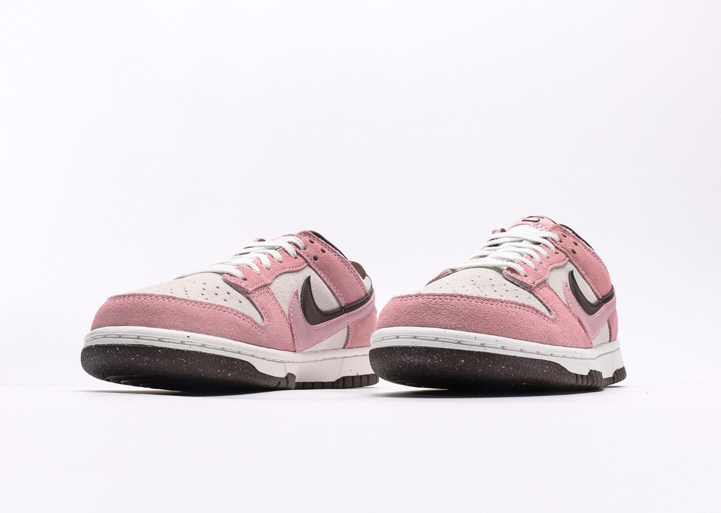 Nike Dunk Low Retro Pink