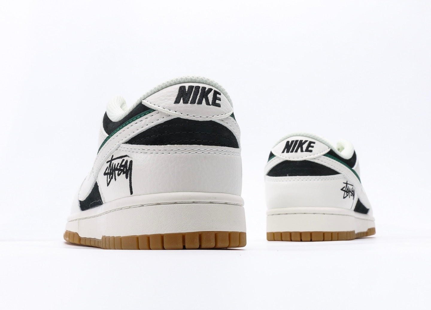 Nike Dunk Low x Stussy Black&White