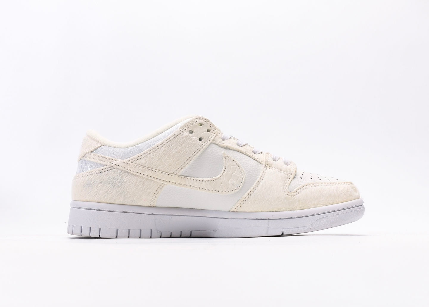 Nike Dunk Low x SteamPuppet