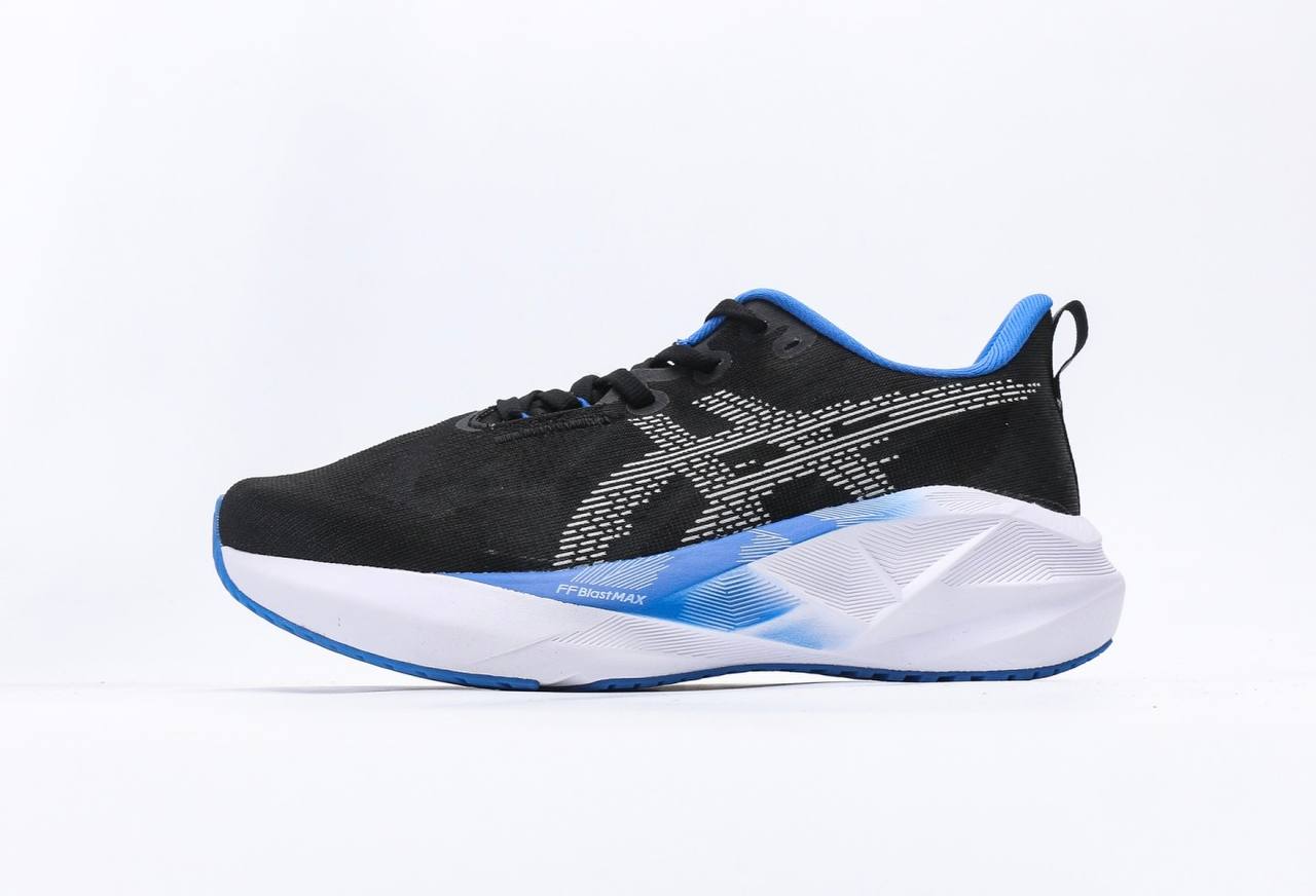 ASICS NOVABLAST™ 5 LE