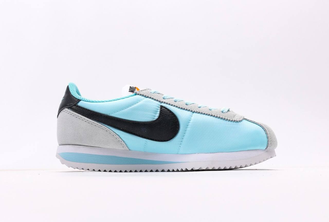 Nike Classic Cortez (Woman)