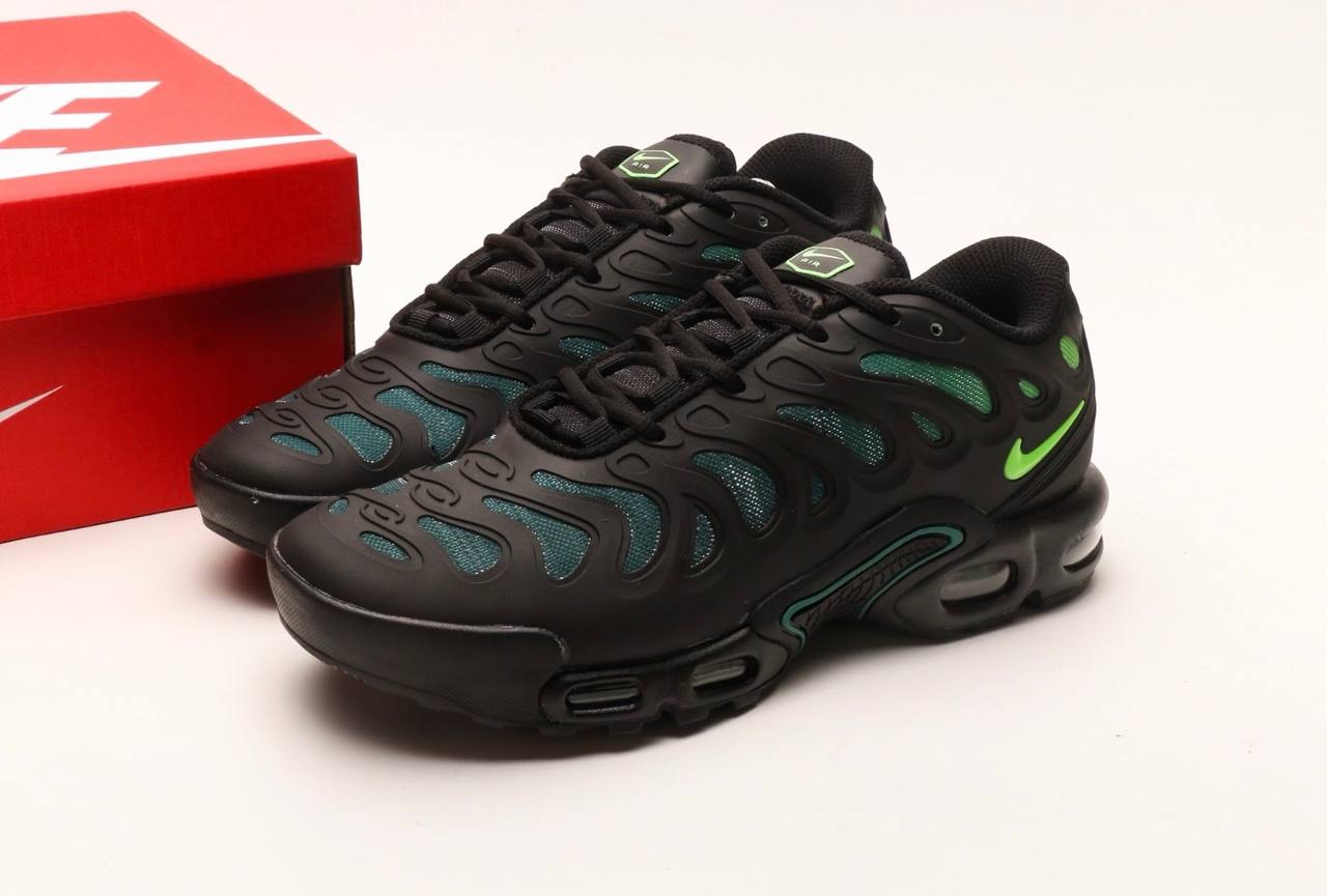 Nike Air Max Plus Drift