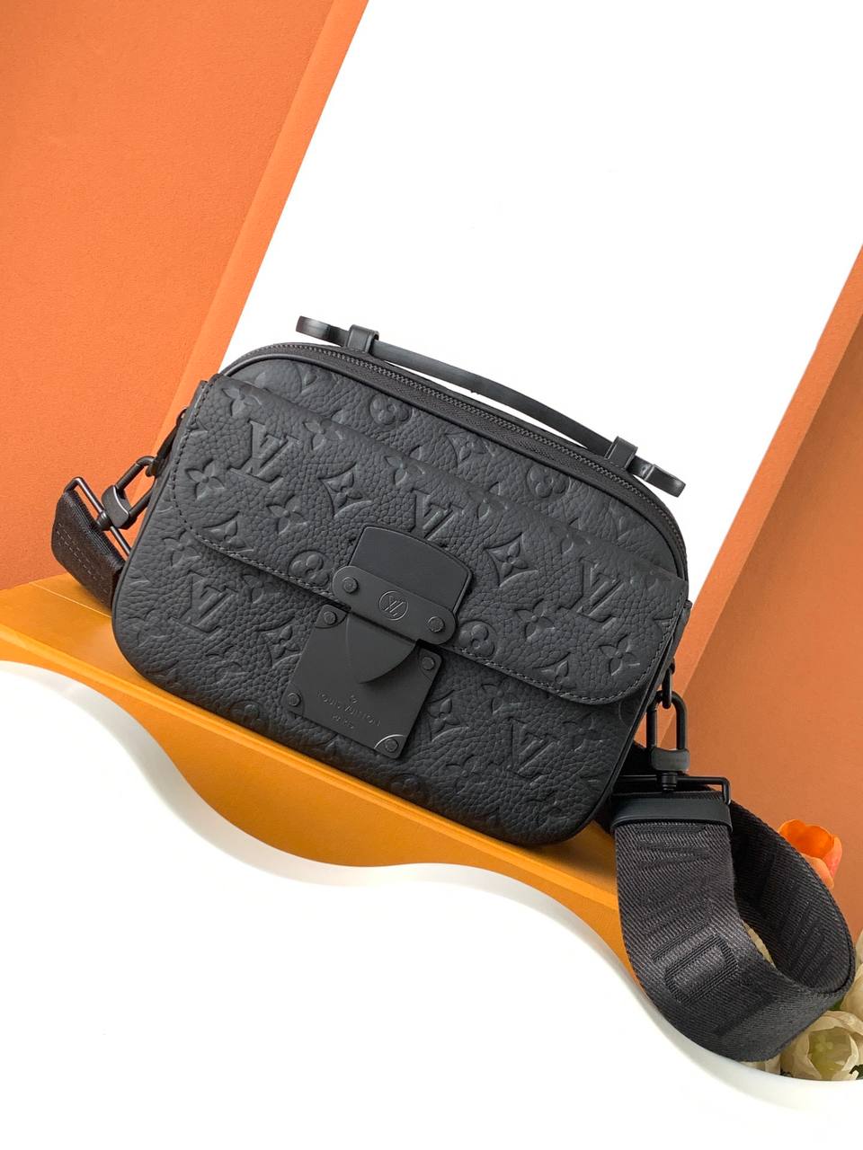 Louis Vuitton Black Taurillon