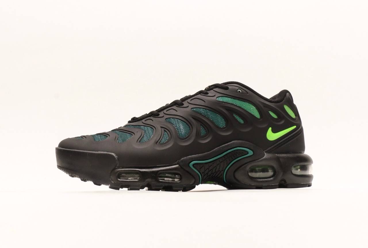 Nike Air Max Plus Drift