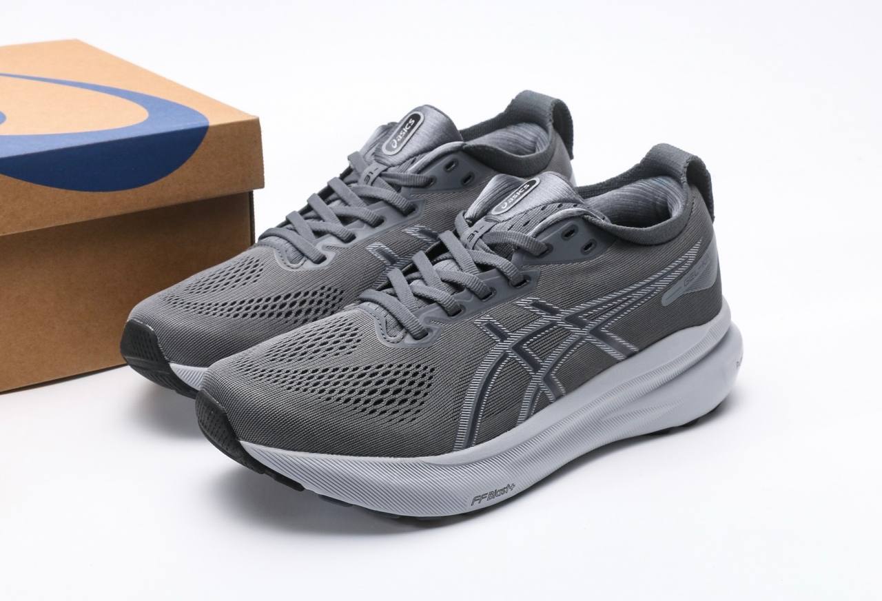 ASICS GEL-KAYANO™ 31