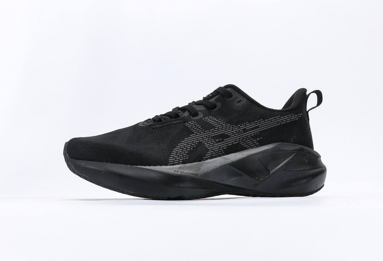 ASICS NOVABLAST™ 5 LE