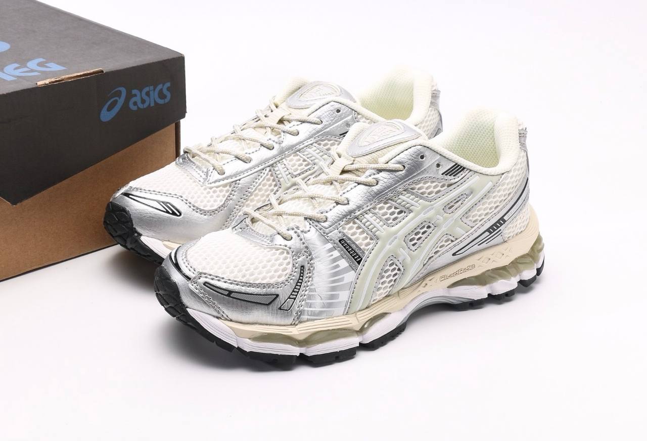 ASICS Gel-Kayano 12.1