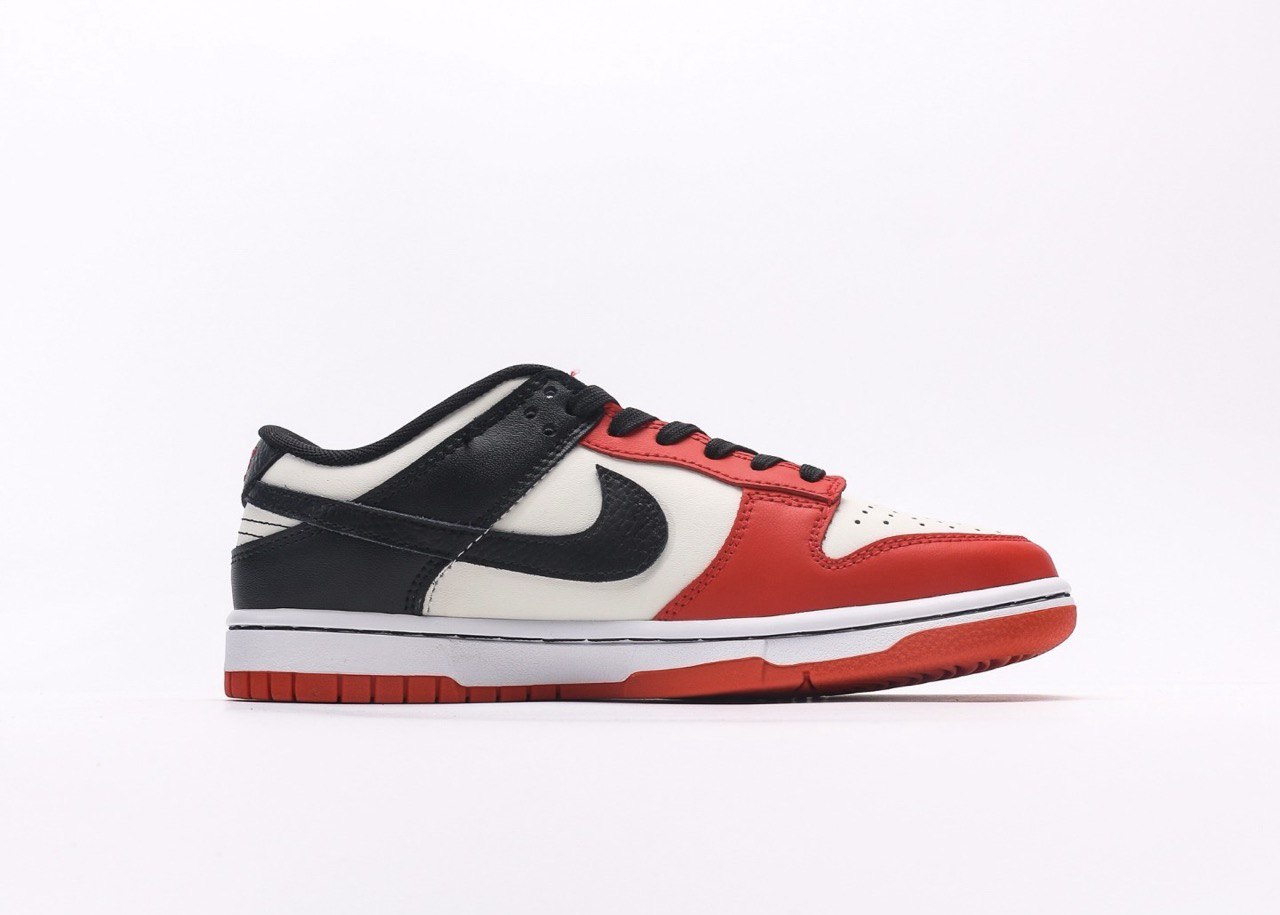 Nike Dunk Low EMB "NBA 75th Anniversary - Chicago Bulls"