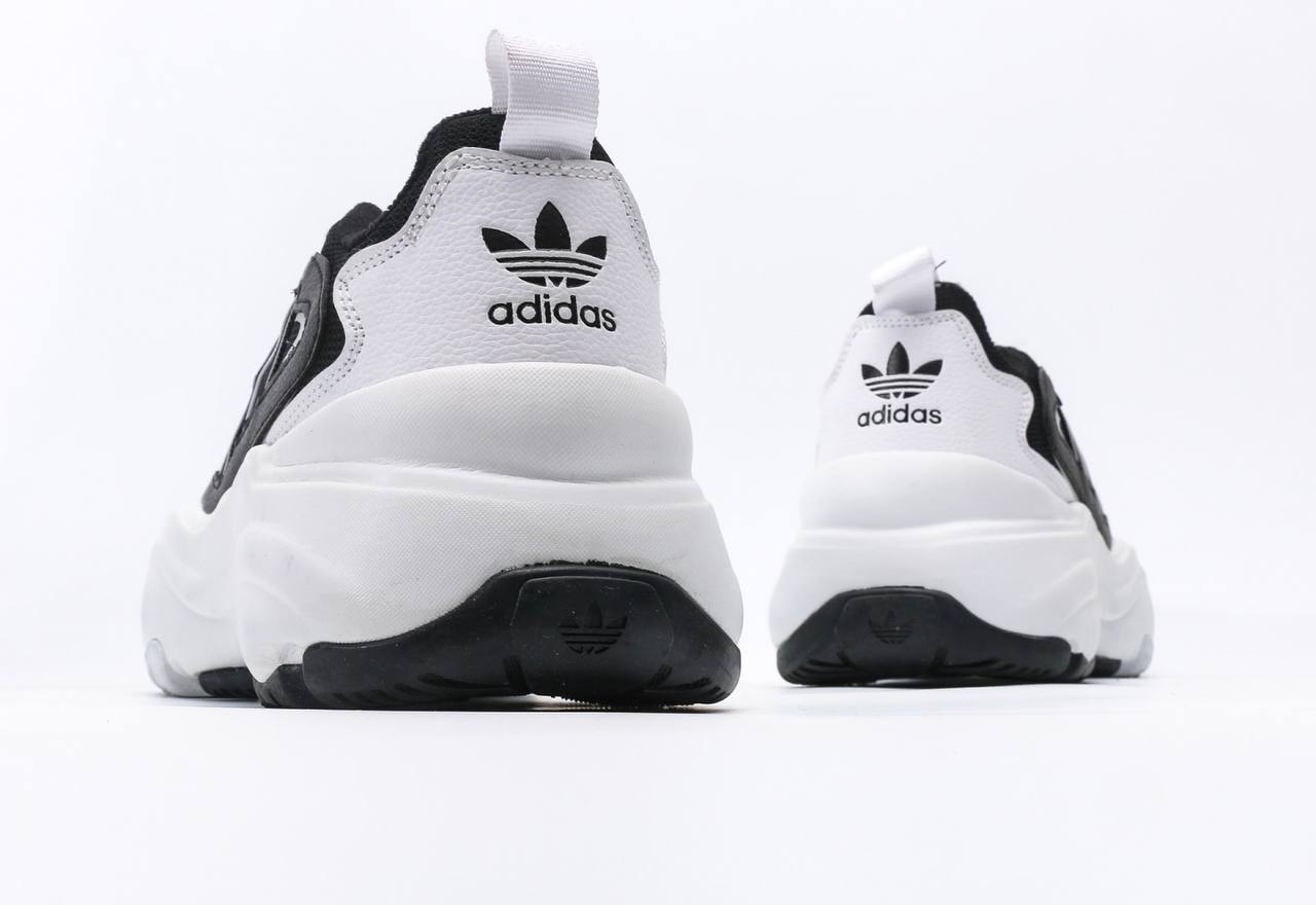 Adidas Originals Ozgaia