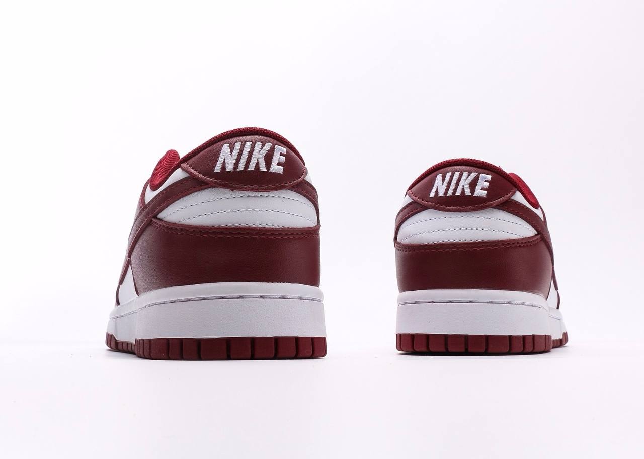 Nike Dunk Low Retro "Team Red"