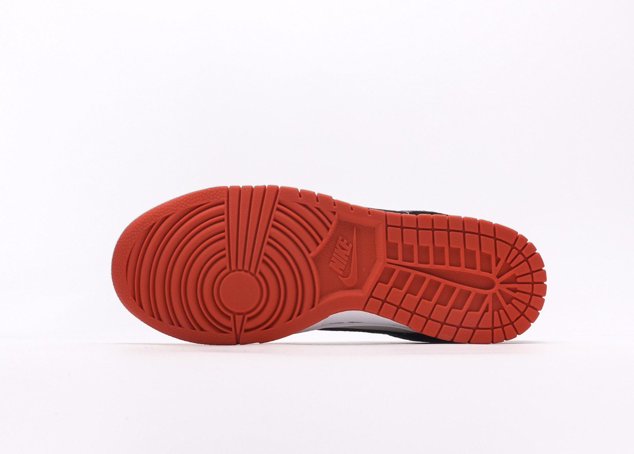 Nike Dunk Low EMB "NBA 75th Anniversary - Chicago Bulls"