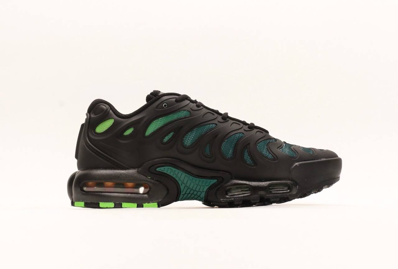 Nike Air Max Plus Drift