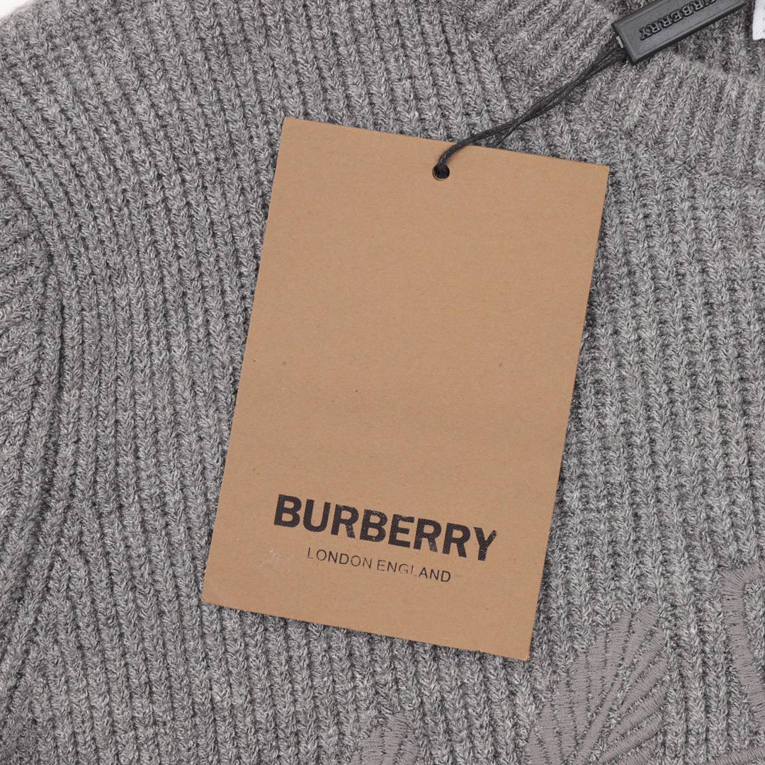 Burberry Sweater