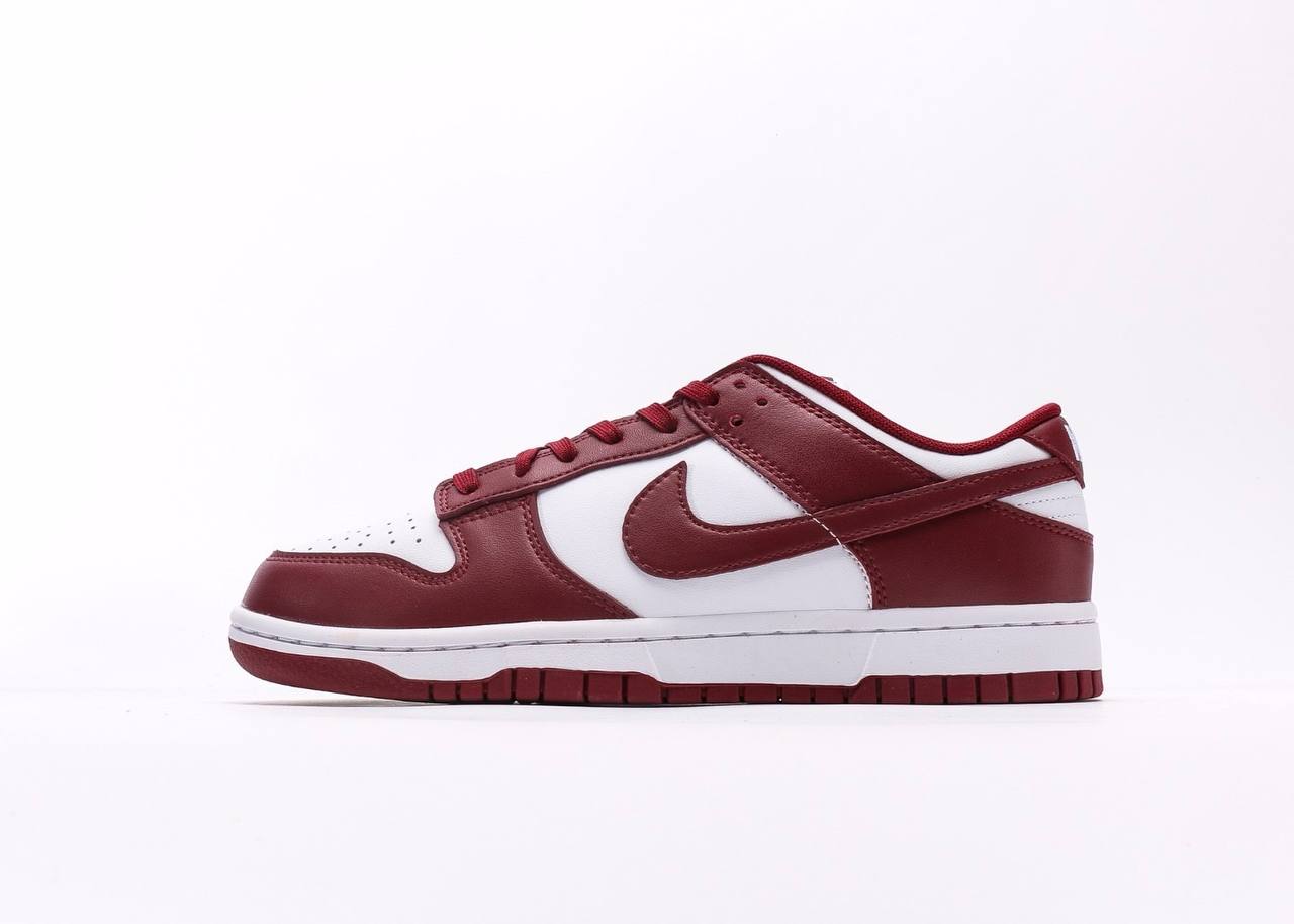 Nike Dunk Low Retro "Team Red"