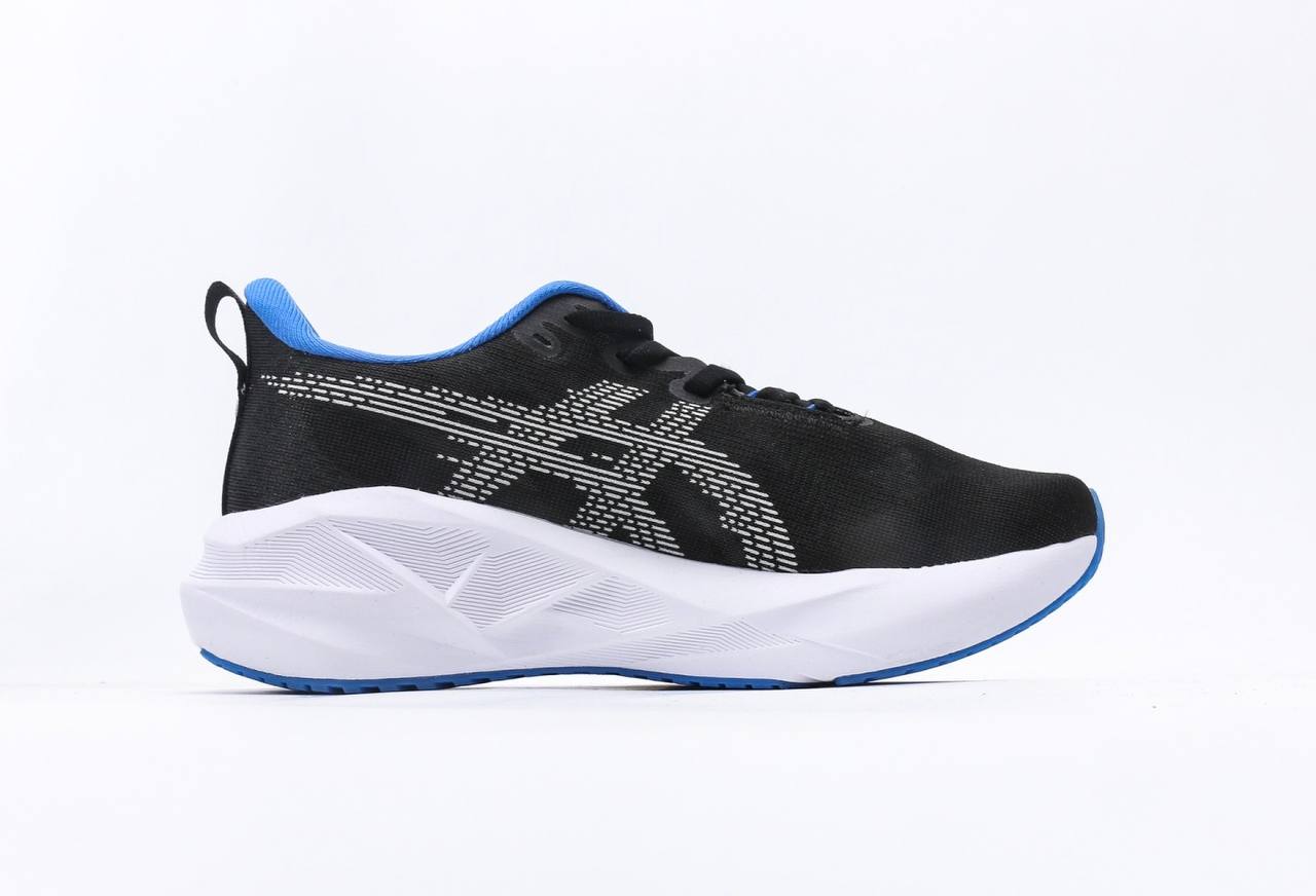 ASICS NOVABLAST™ 5 LE