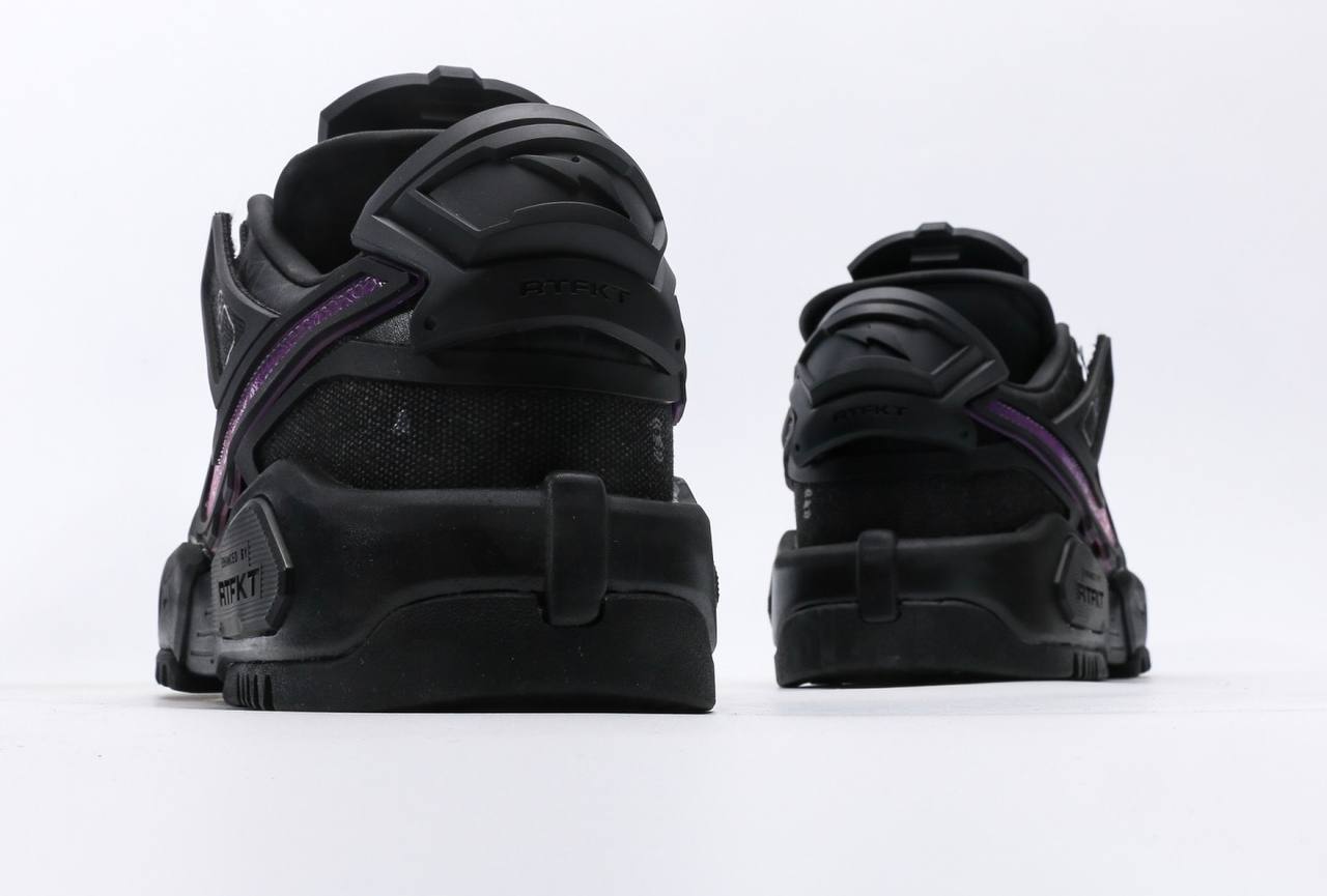 RTFKT Studios x Nike Dunk Genesis "Void"