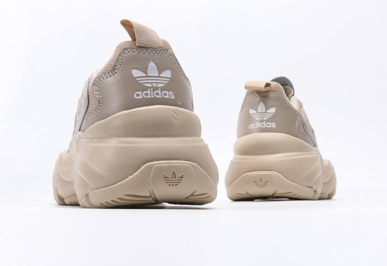 Adidas Originals Ozgaia